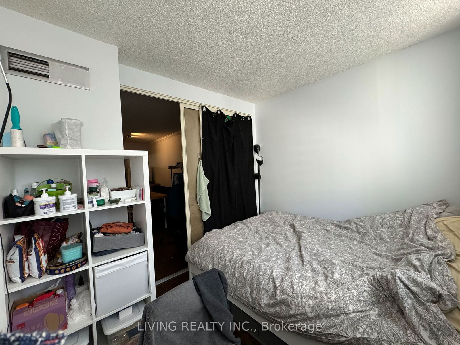 1055 Bay St, unit 2216 for rent