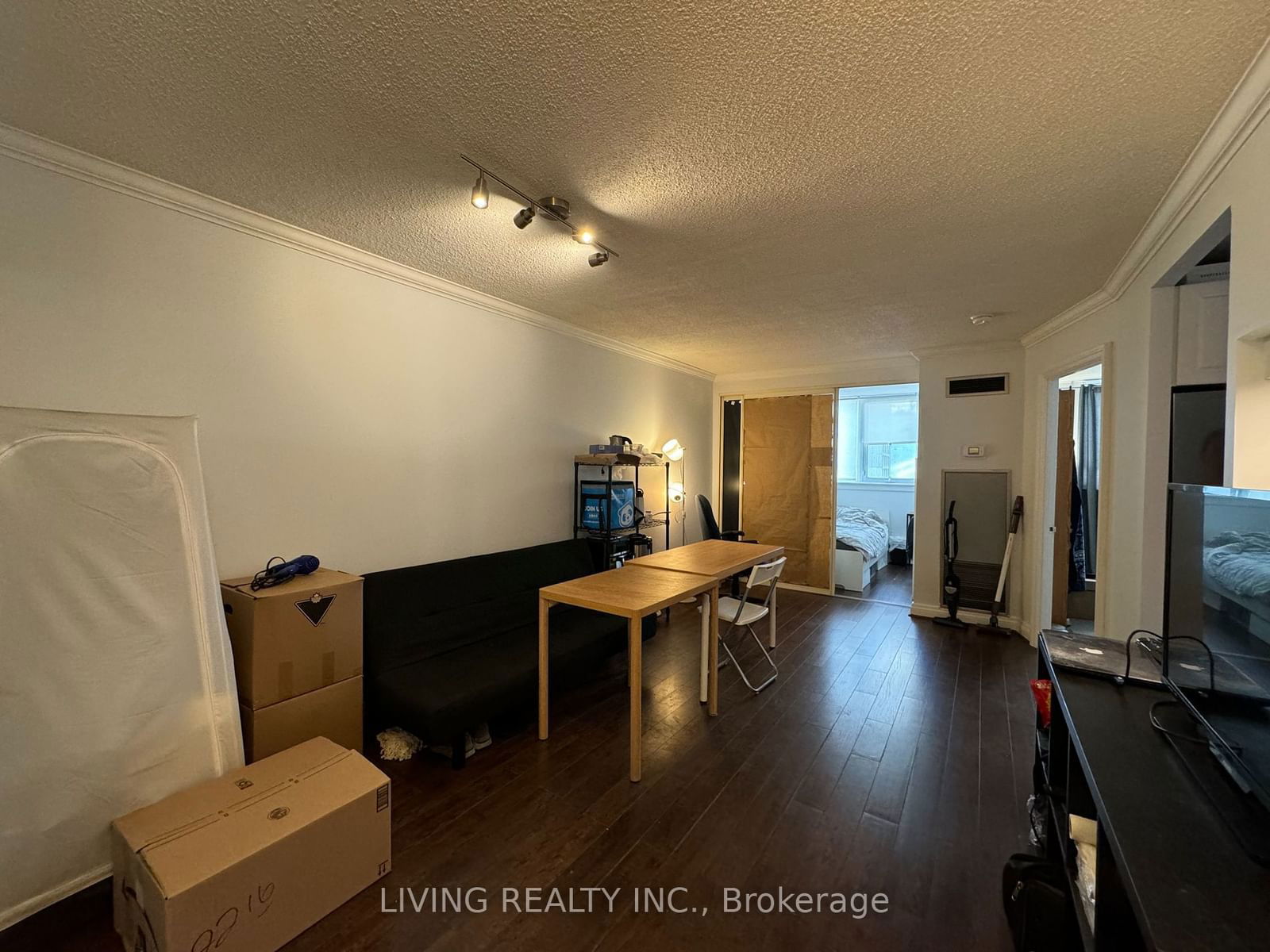 1055 Bay St, unit 2216 for rent