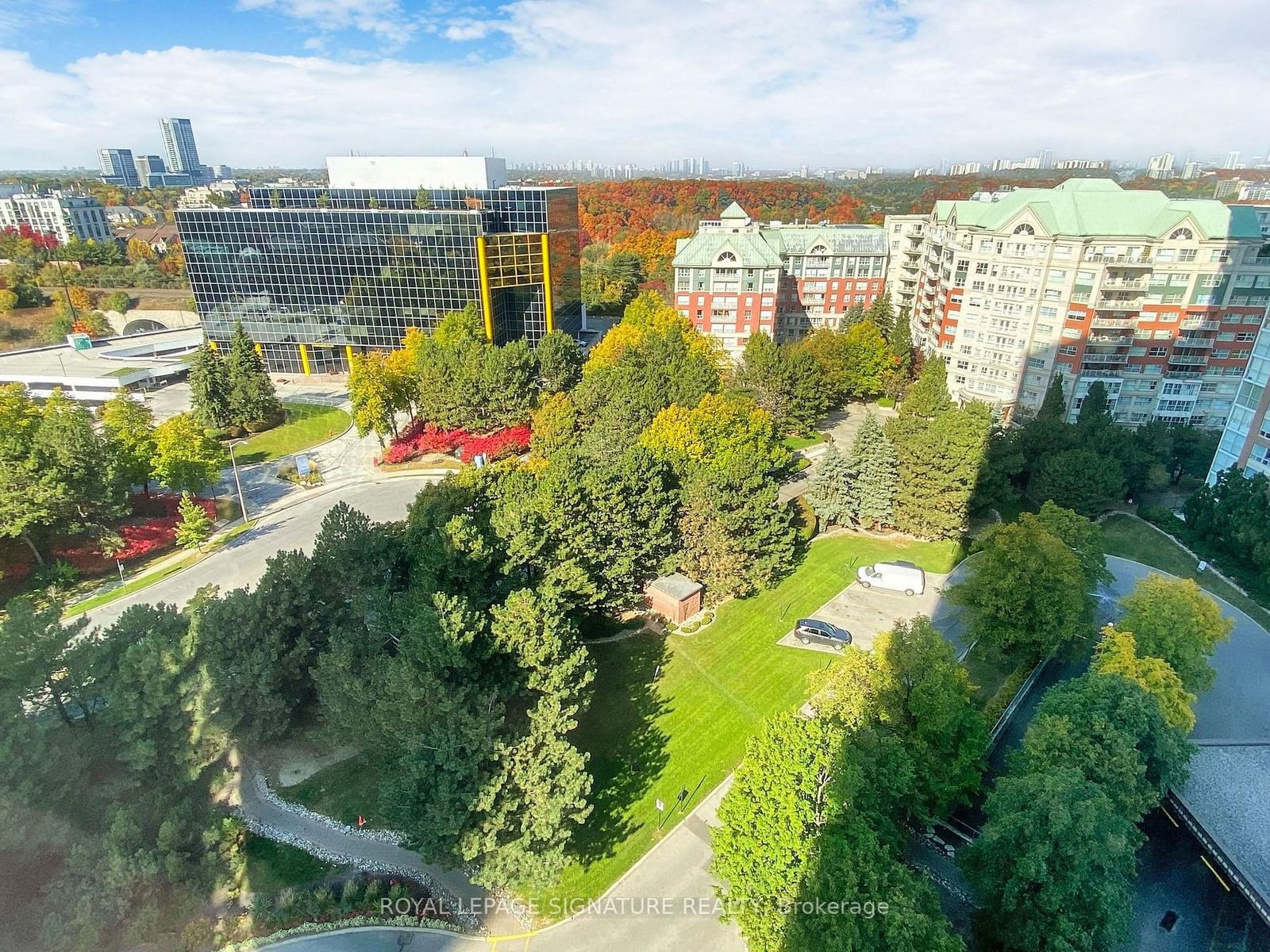 Concorde Park I Condos, North York, Toronto