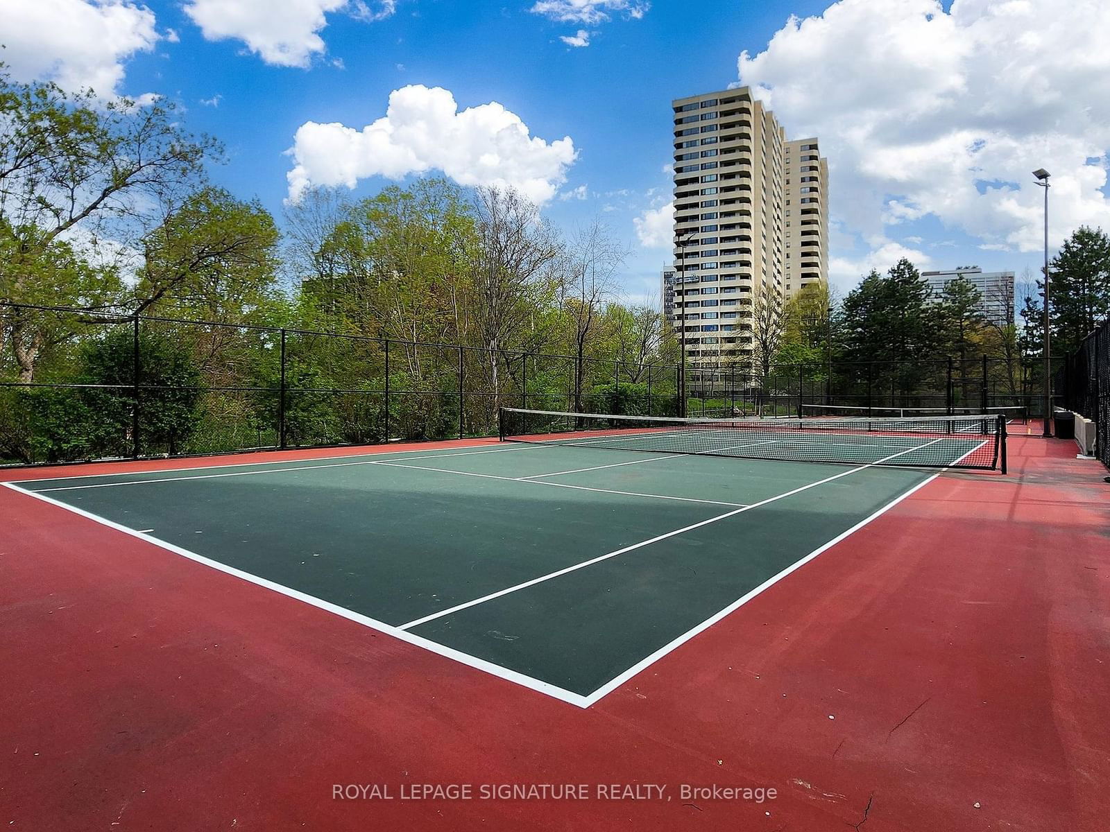 Concorde Park I Condos, North York, Toronto