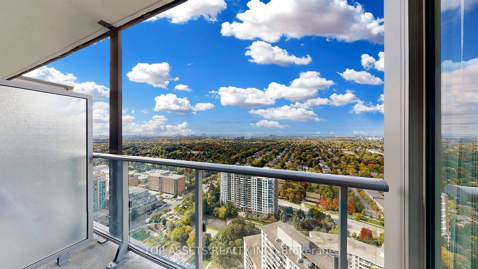 Beacon Condos, North York, Toronto