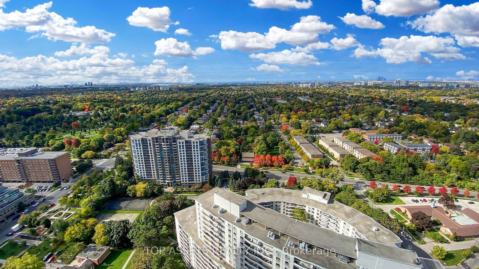 Beacon Condos, North York, Toronto