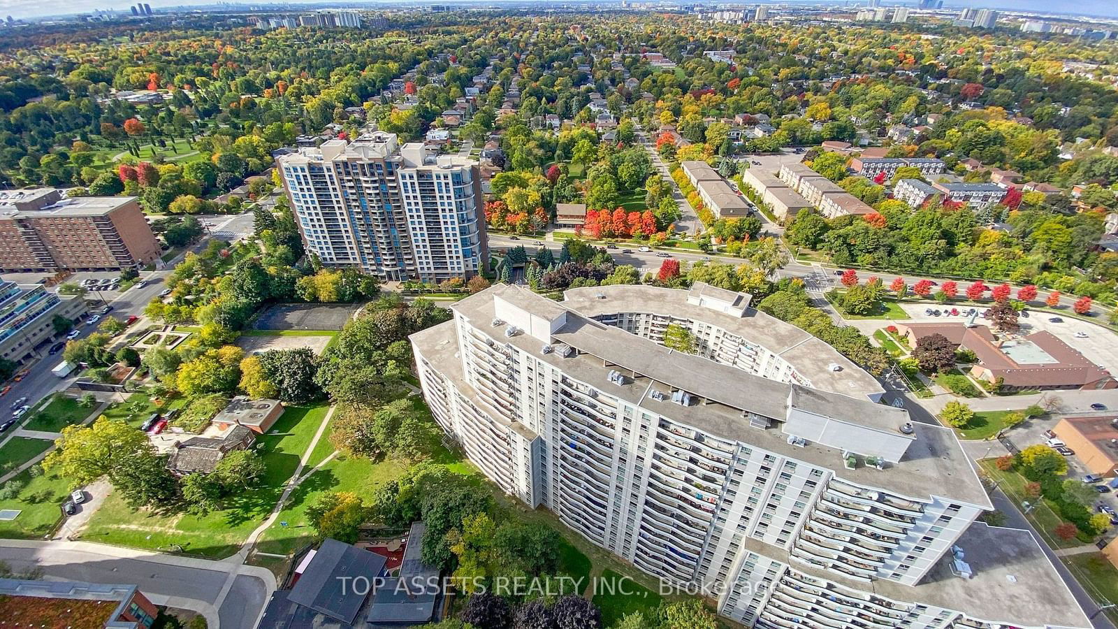 Beacon Condos, North York, Toronto