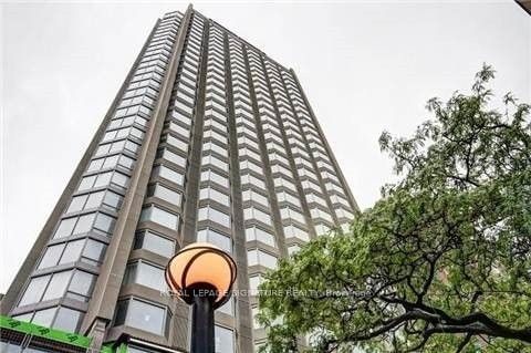 155 Yorkville Ave, unit 2013 for rent