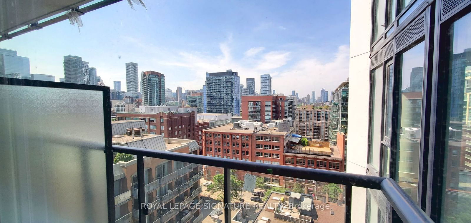 158 Front St E, unit 1210 for sale