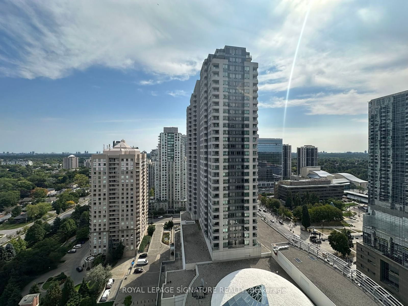 33 Empress Ave, unit 2006 for rent