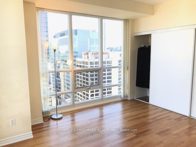 761 Bay St, unit 3205 for rent