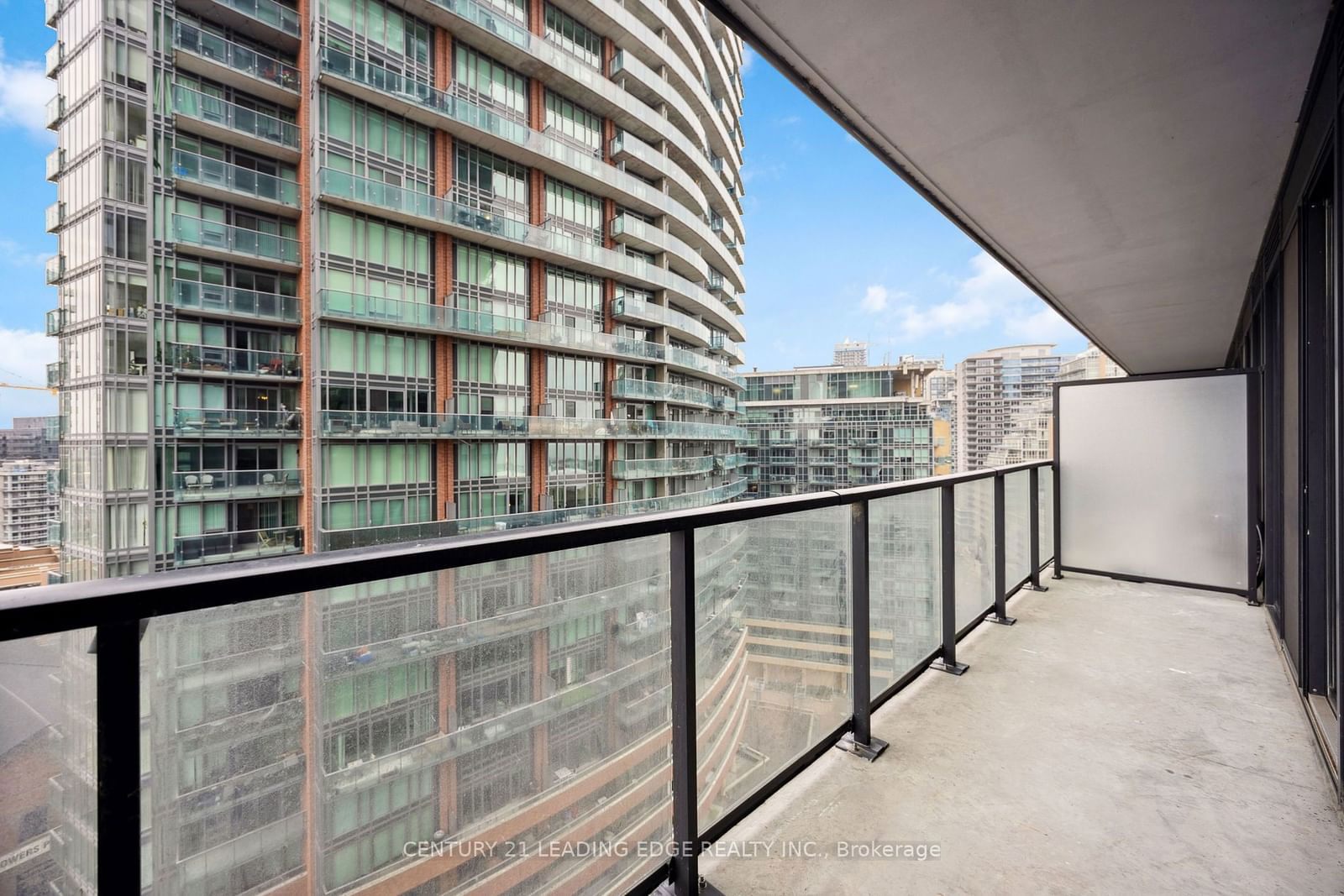 135 East Liberty St, unit 1107 for rent