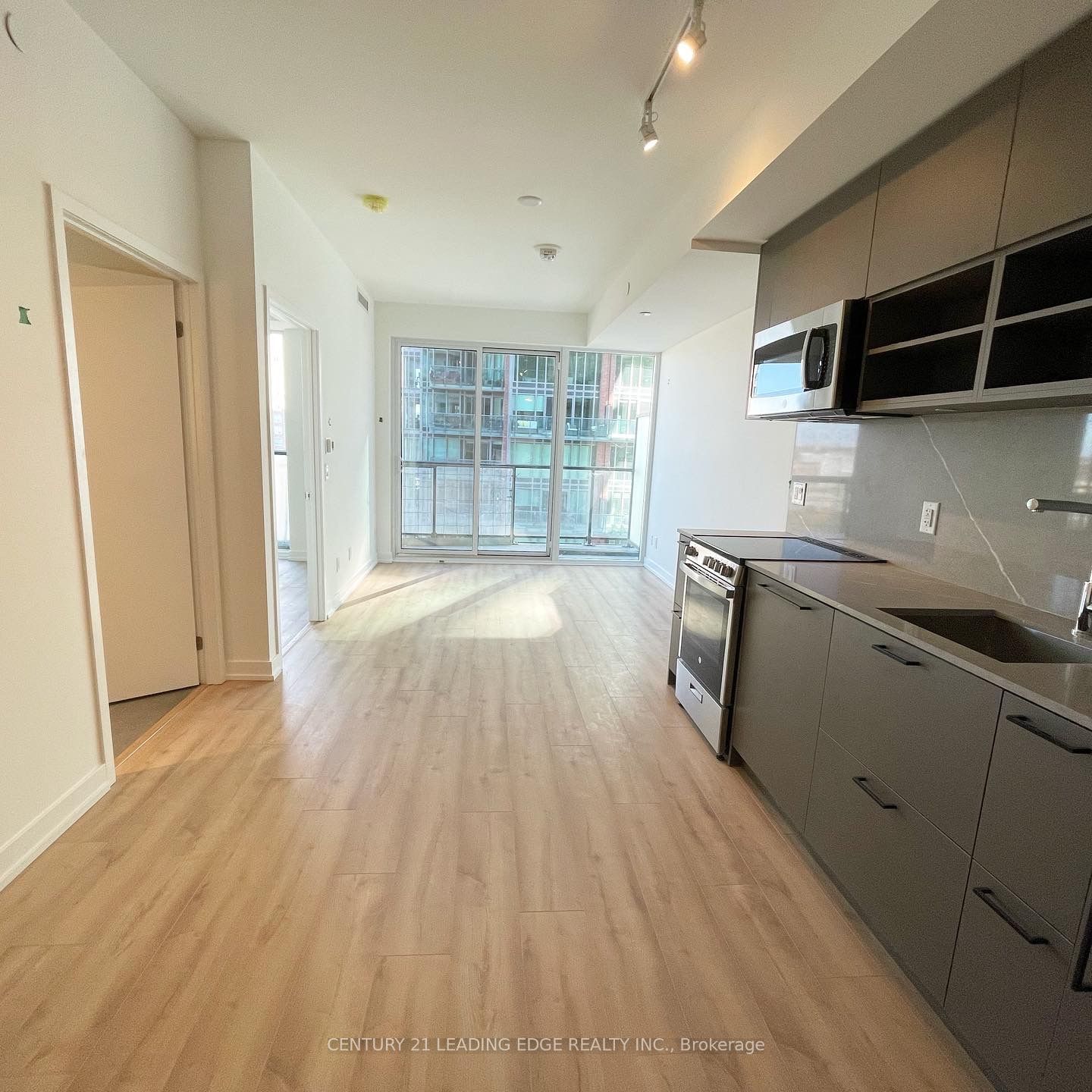 135 East Liberty St, unit 1107 for rent