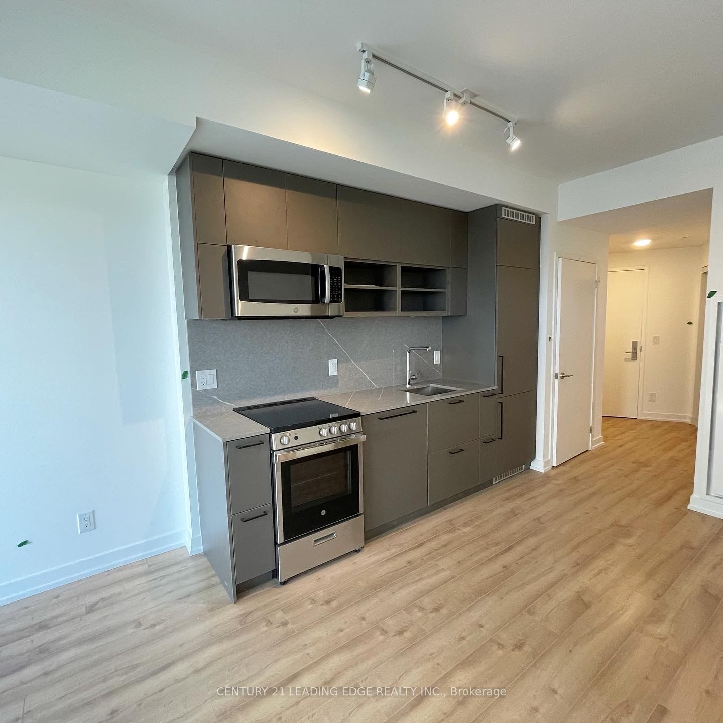 135 East Liberty St, unit 1107 for rent