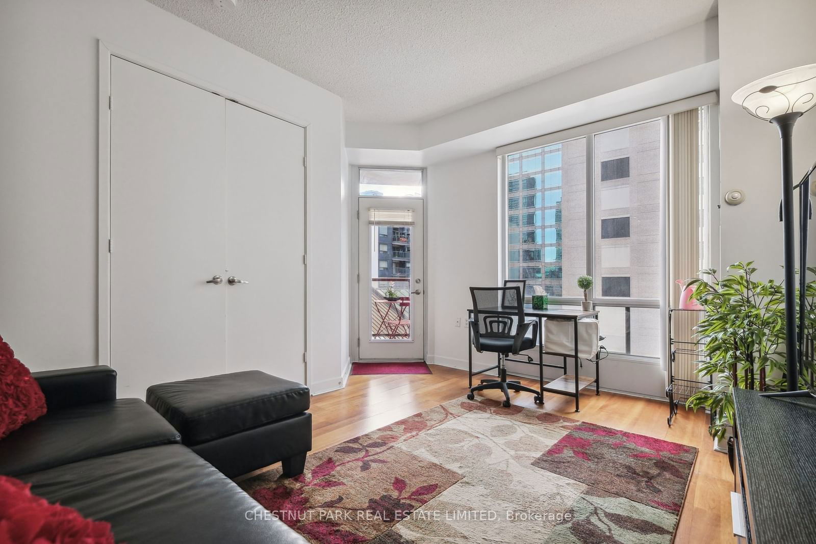 85 Bloor St E, unit 1014 for sale