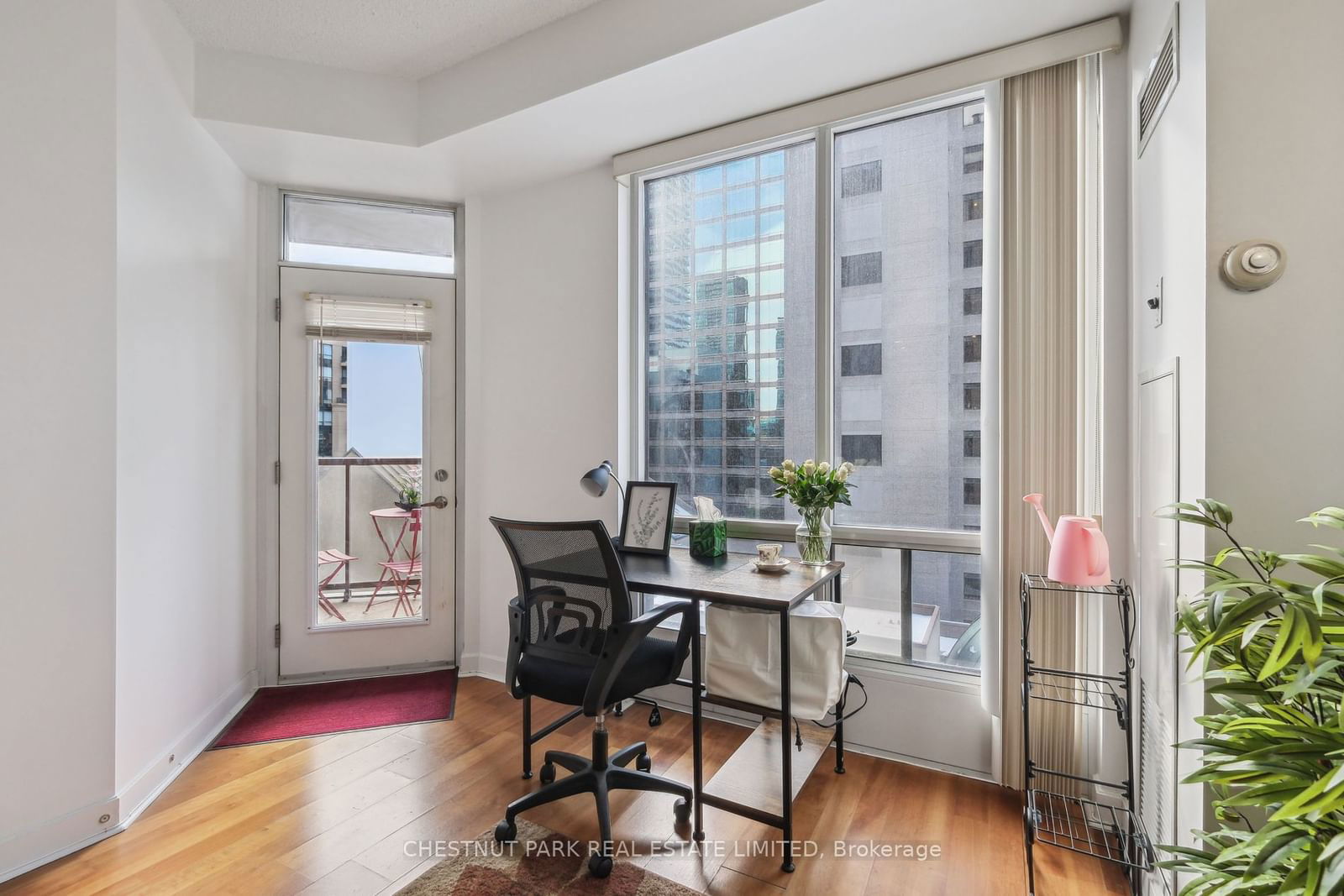 85 Bloor St E, unit 1014 for sale