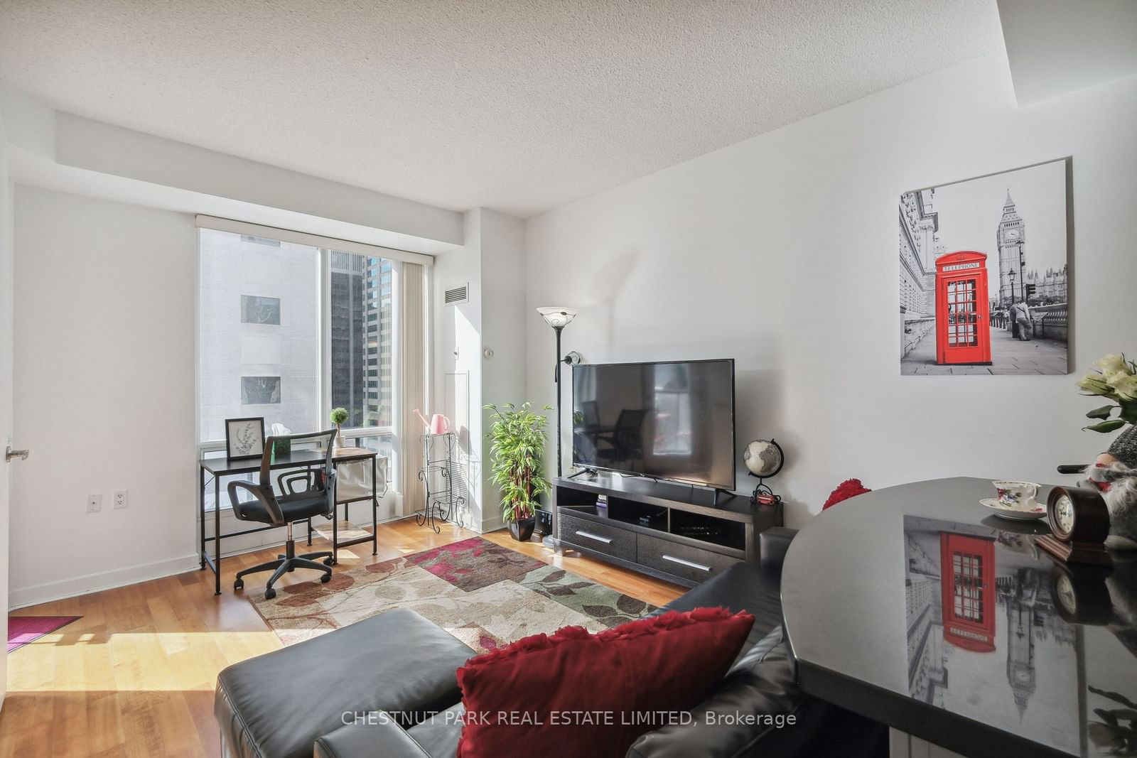 85 Bloor St E, unit 1014 for sale