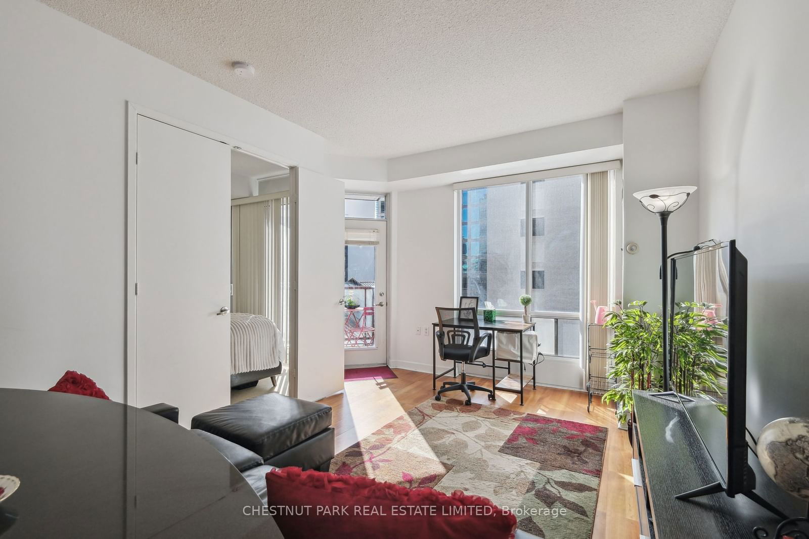 85 Bloor St E, unit 1014 for sale