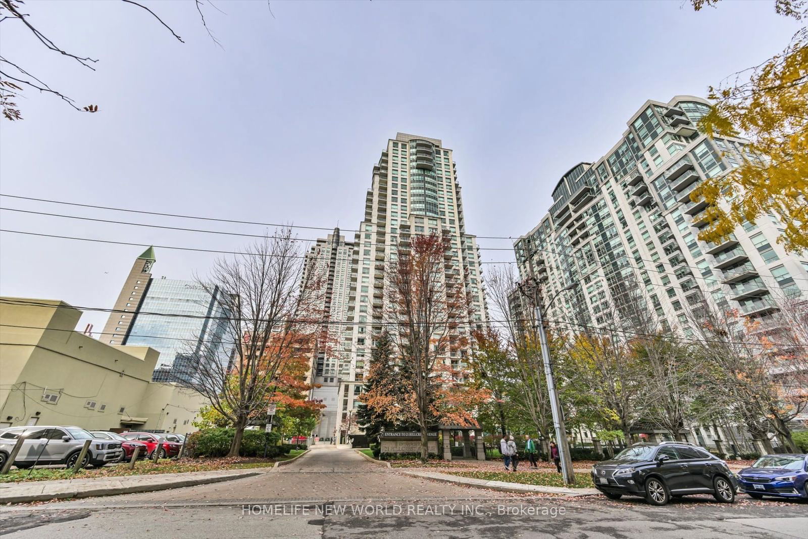 21 Hillcrest Ave, unit 607 for sale