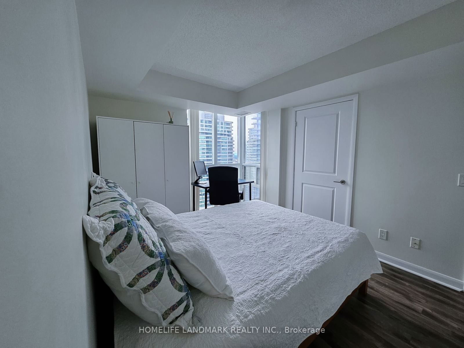 4978 Yonge St, unit 3215 for sale