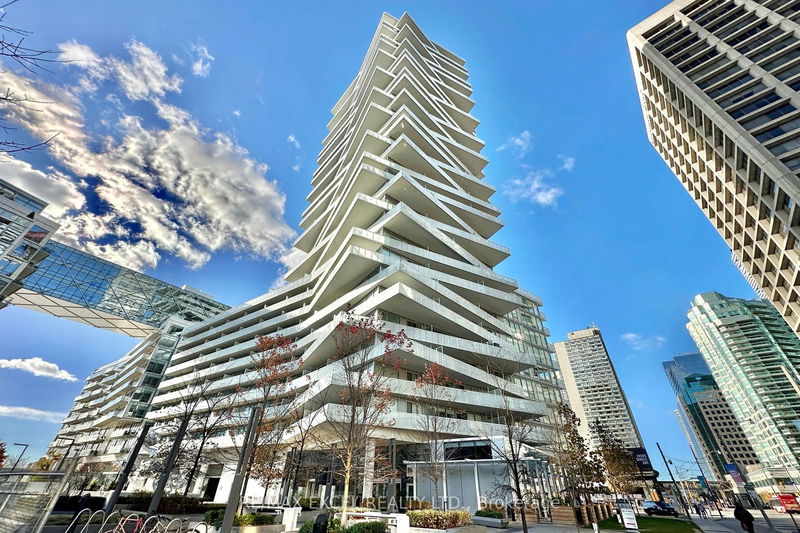 15 QUEENS Quay E, unit 3101 for rent