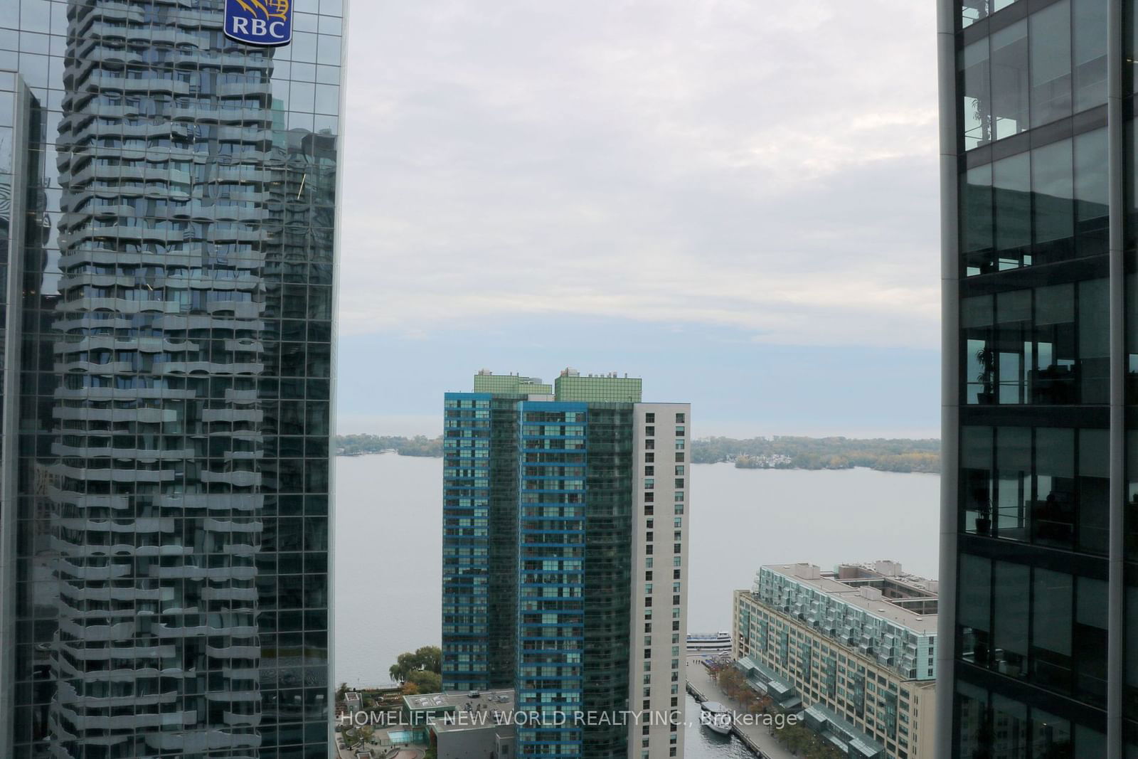 100 Harbour St, unit 3410 for rent