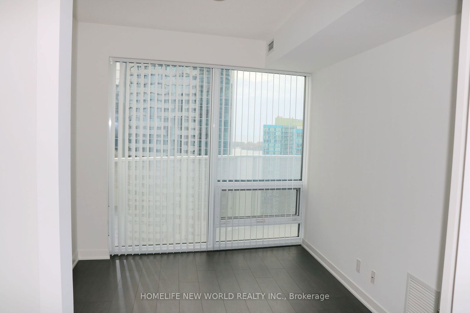 100 Harbour St, unit 3410 for rent