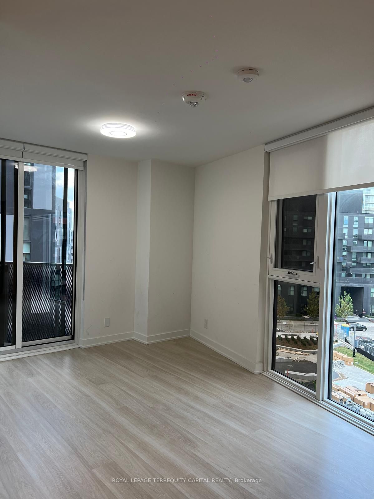 30 Tretti Way, unit 609 for rent