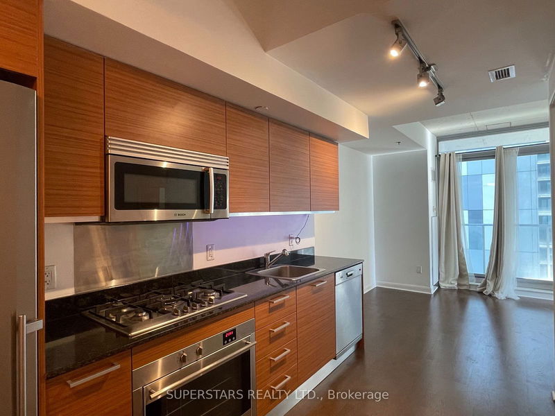 375 King St W, unit 1904 for rent