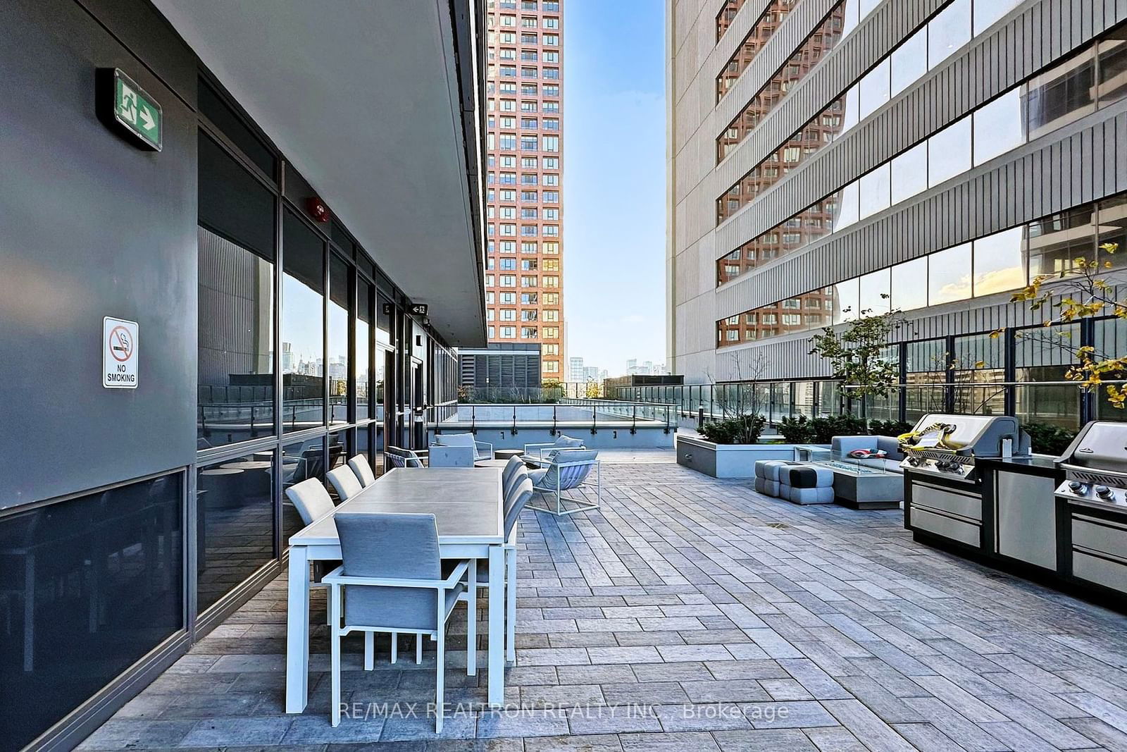 395 BLOOR St E, unit 2904 for sale