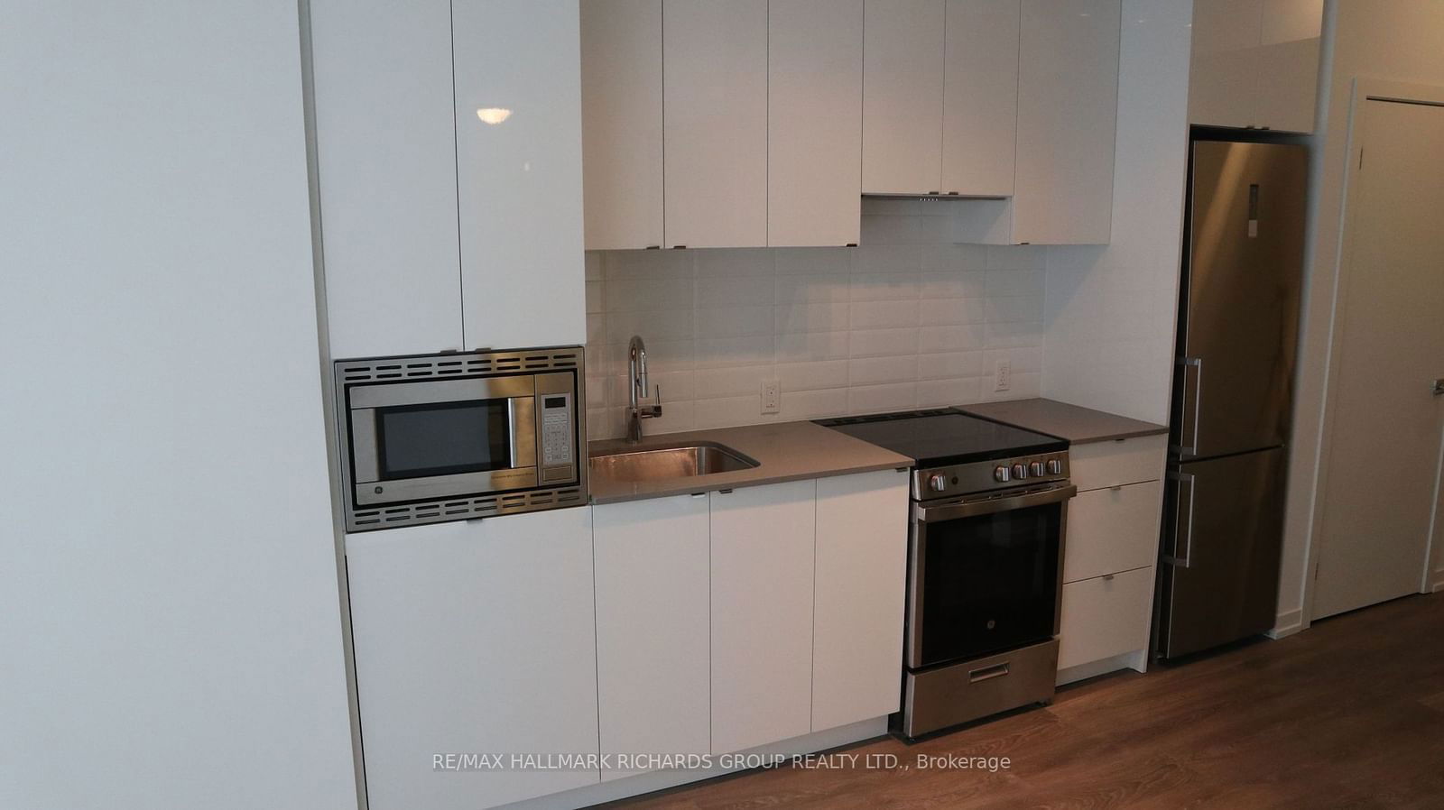 49 East Liberty St, unit 1108 for rent