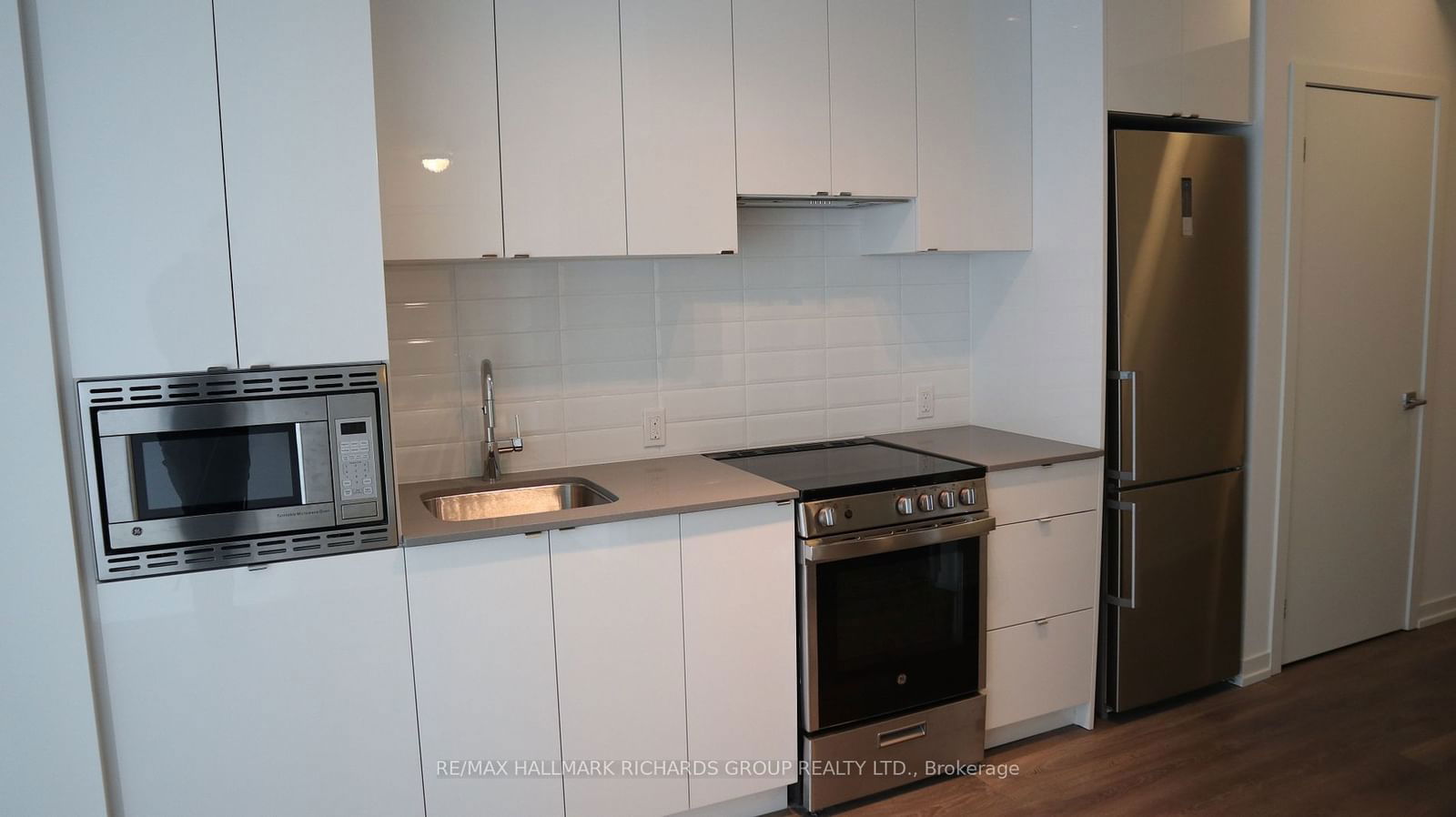 49 East Liberty St, unit 1108 for rent