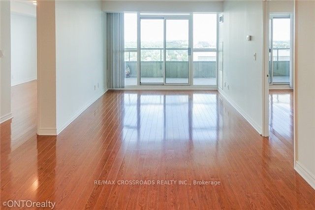 23 Hollywood Ave, unit 3106 for rent