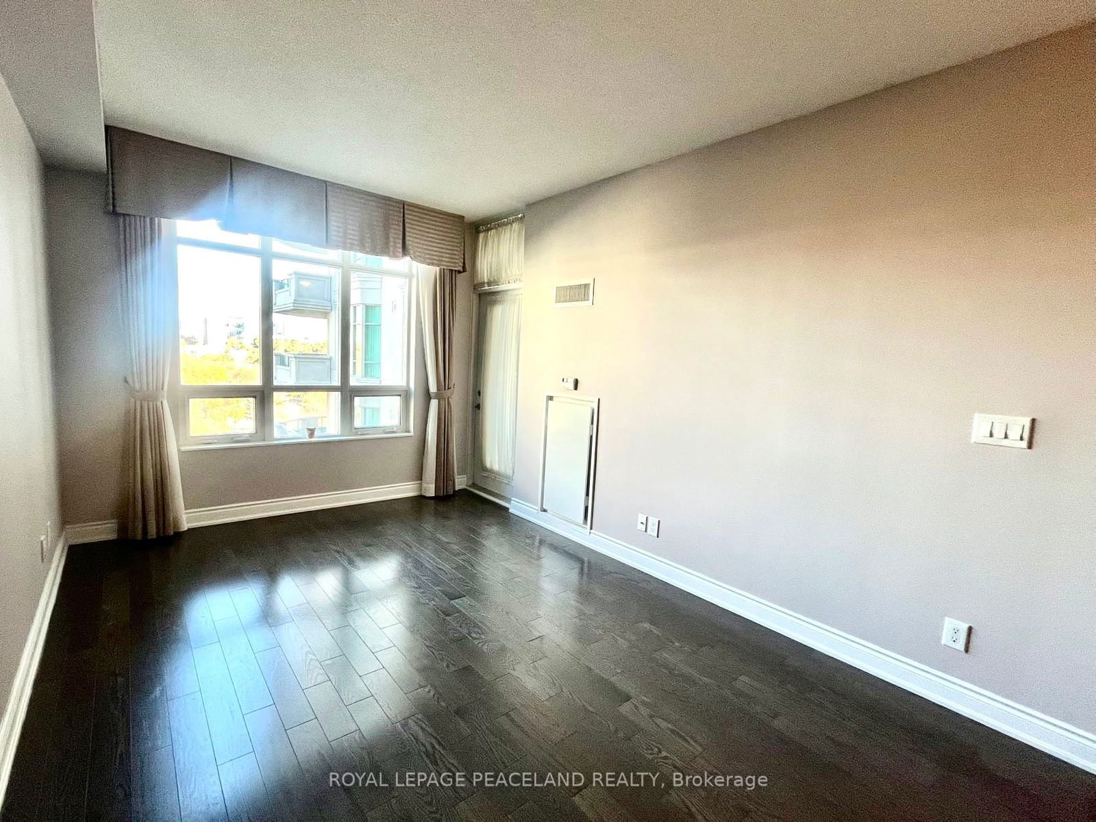 10 Bloorview Pl, unit 1117 for rent