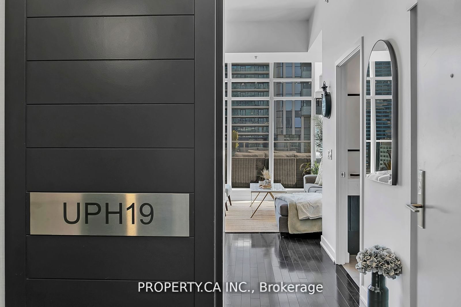 21 Nelson St, unit UPH19 for rent