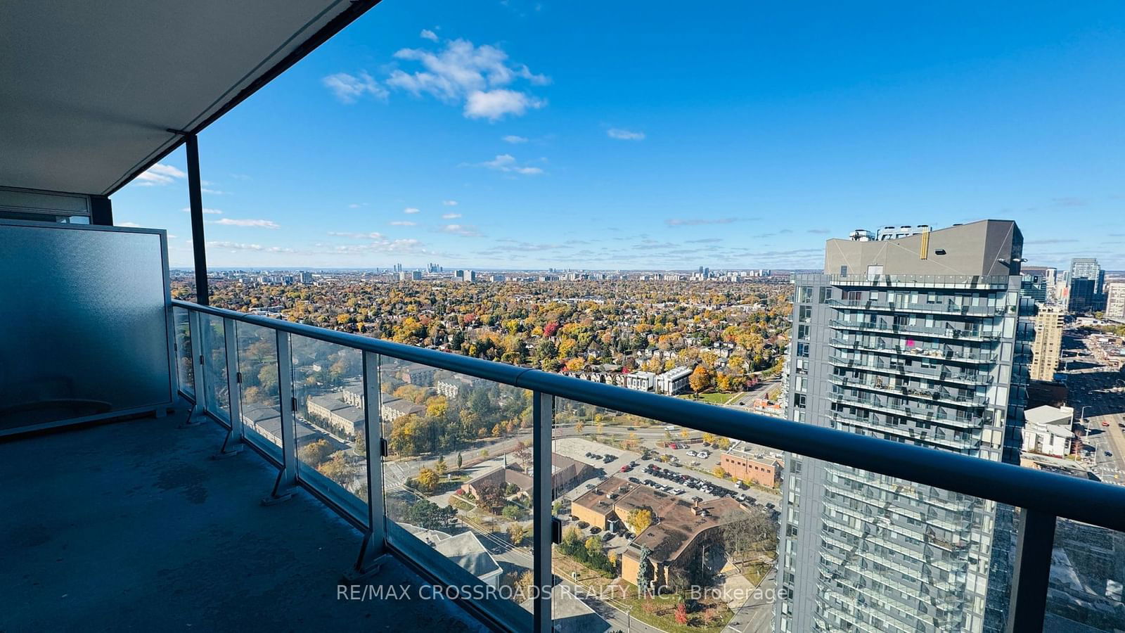 5180 Yonge St, unit 3103 for rent