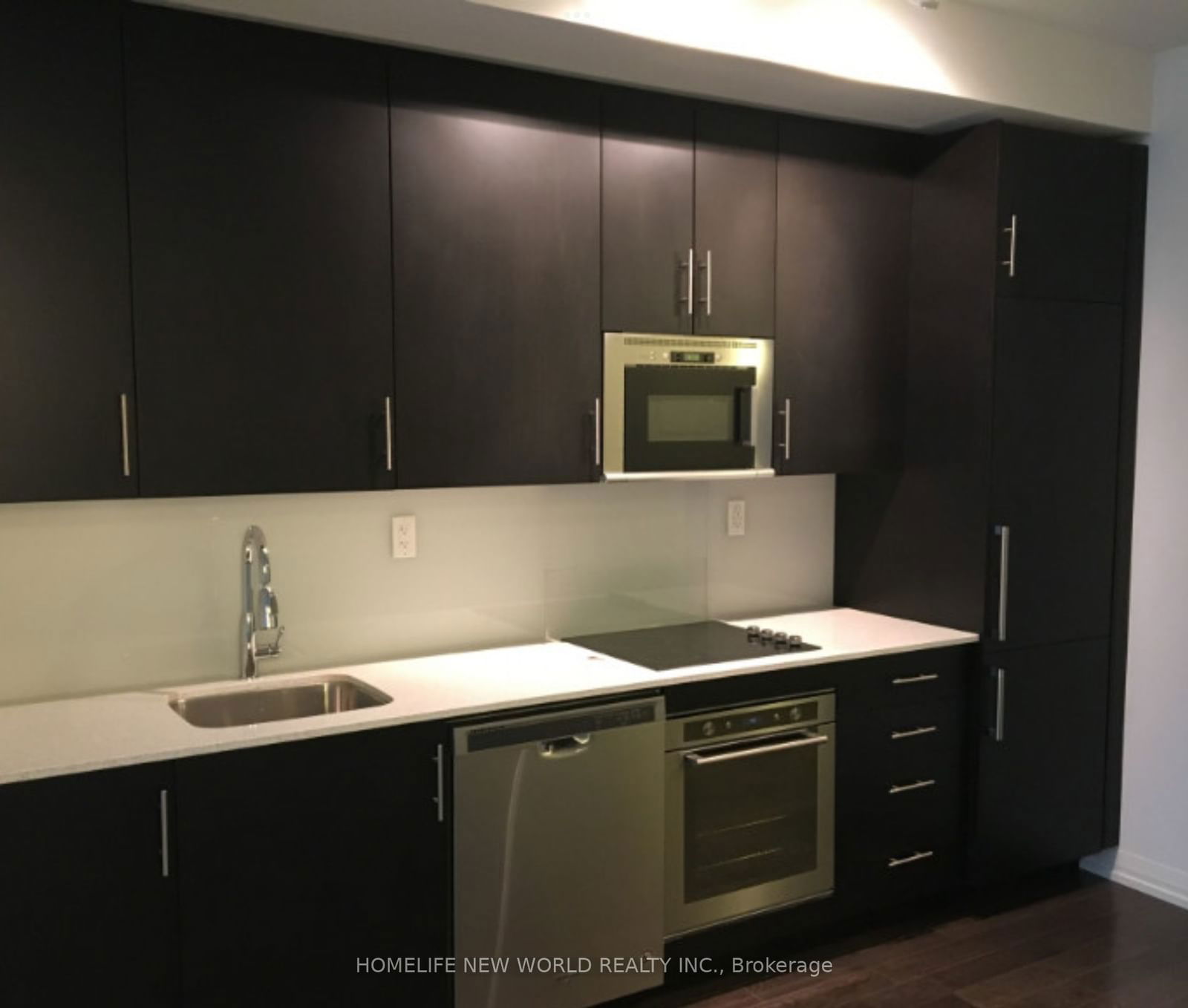 460 Adelaide St E, unit 501 for rent