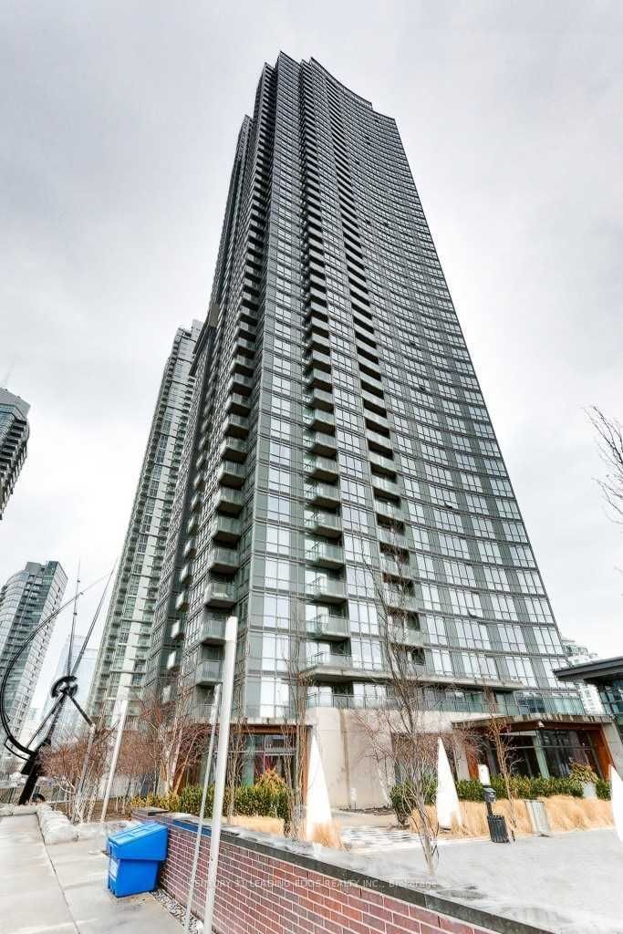 11 Brunel Crt, unit 5505 for rent