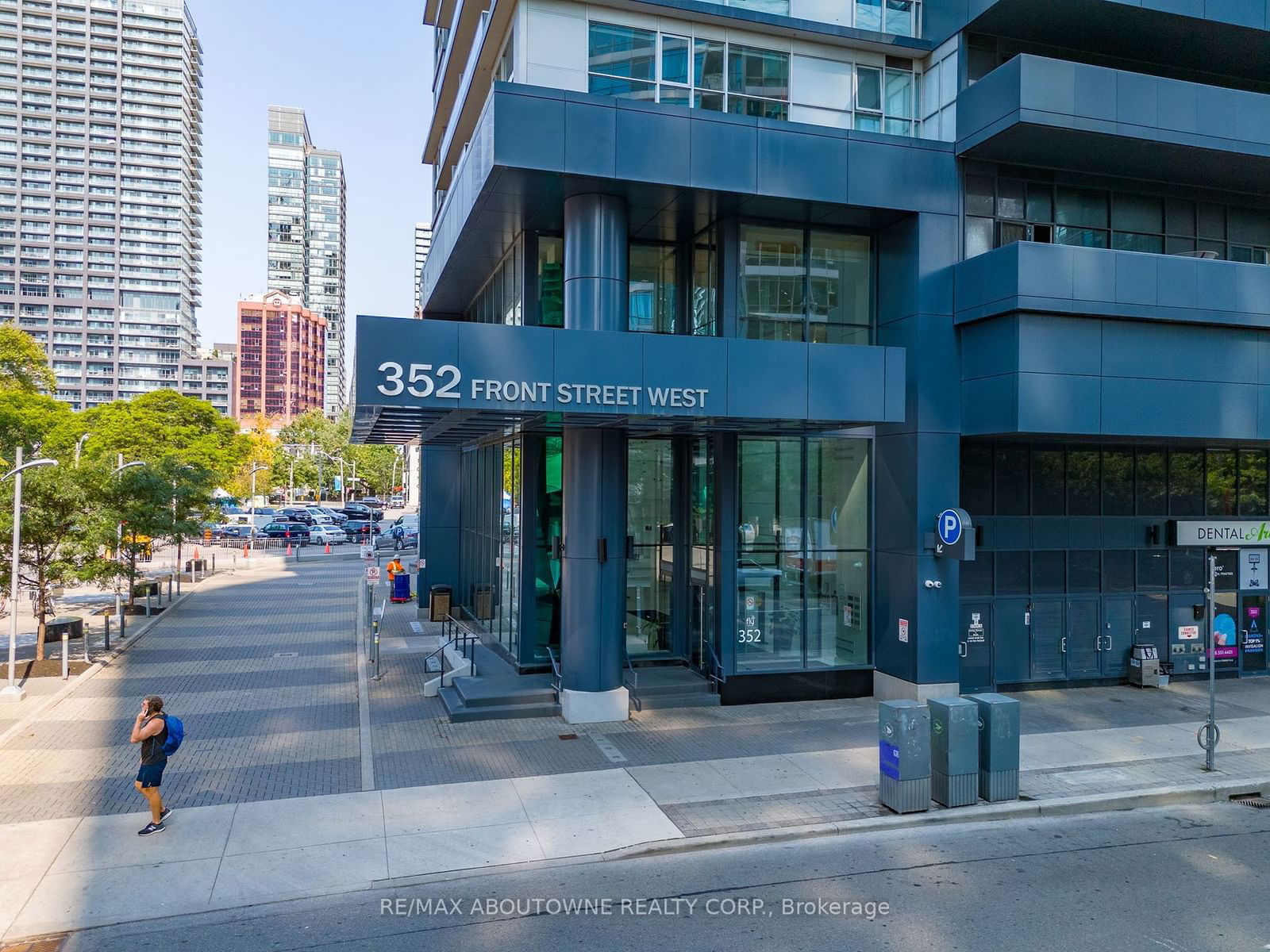 352 Front St W, unit 1920 for sale