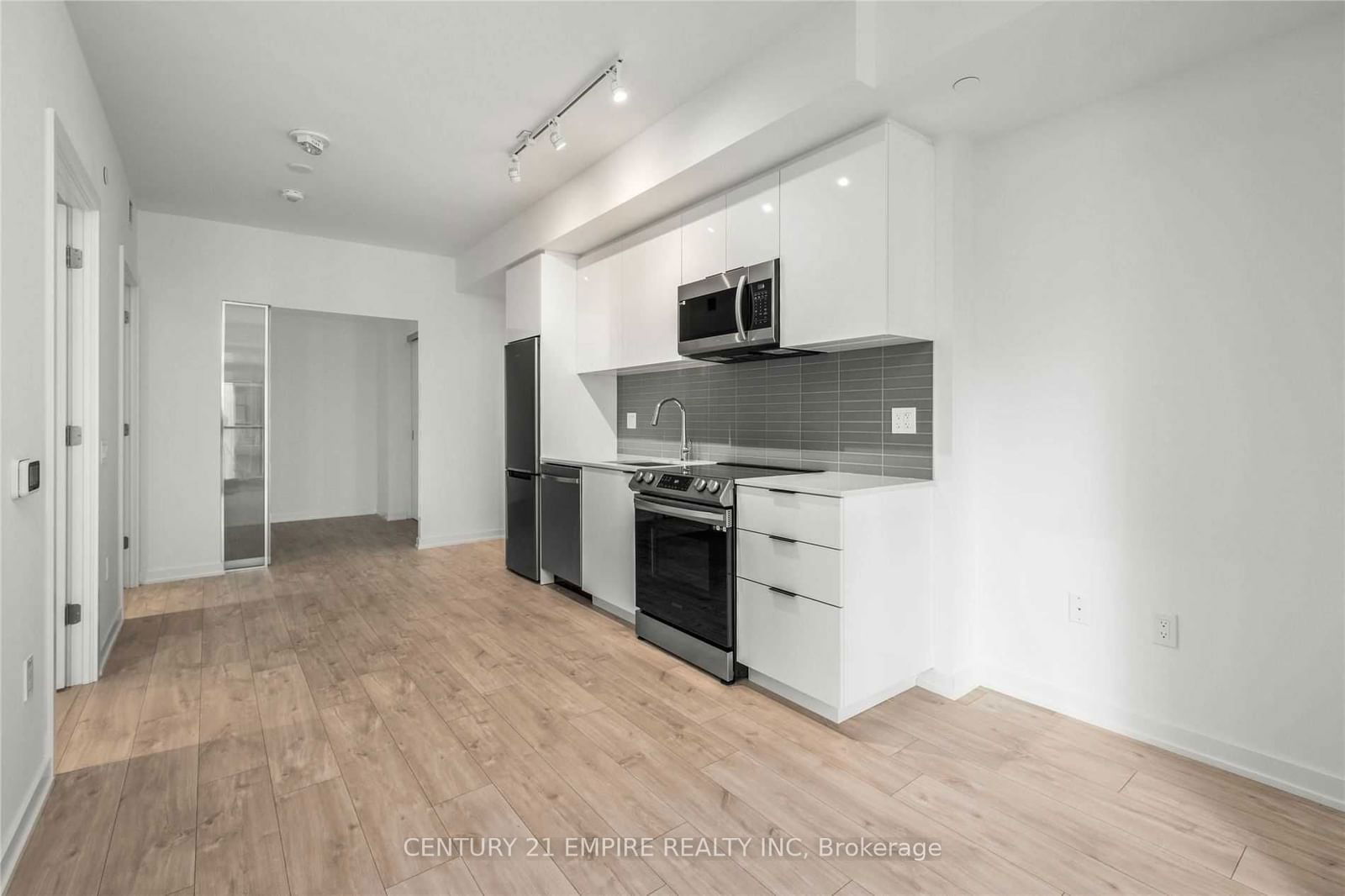 50 Power St, unit 1420 for sale