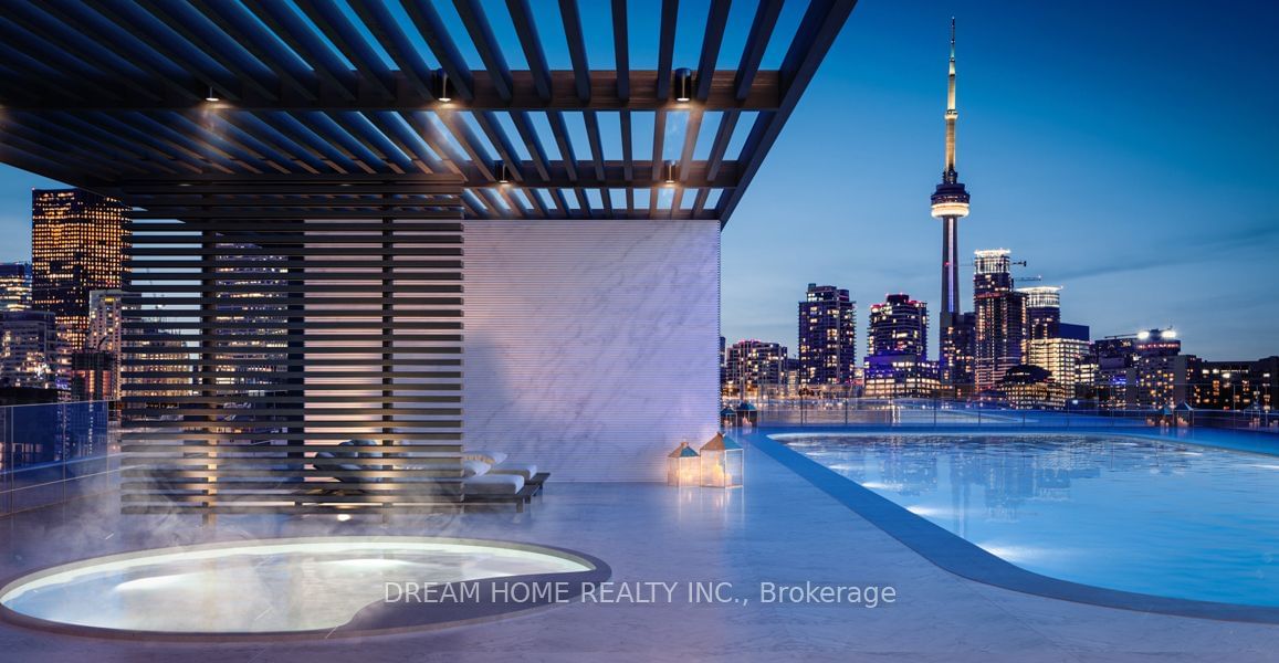 238 Simcoe St, unit 2810 for rent