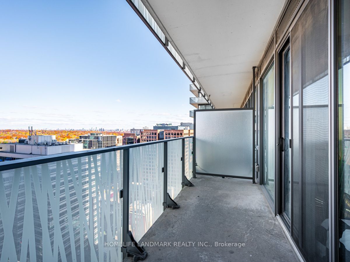 42 Charles St E, unit 2308 for sale