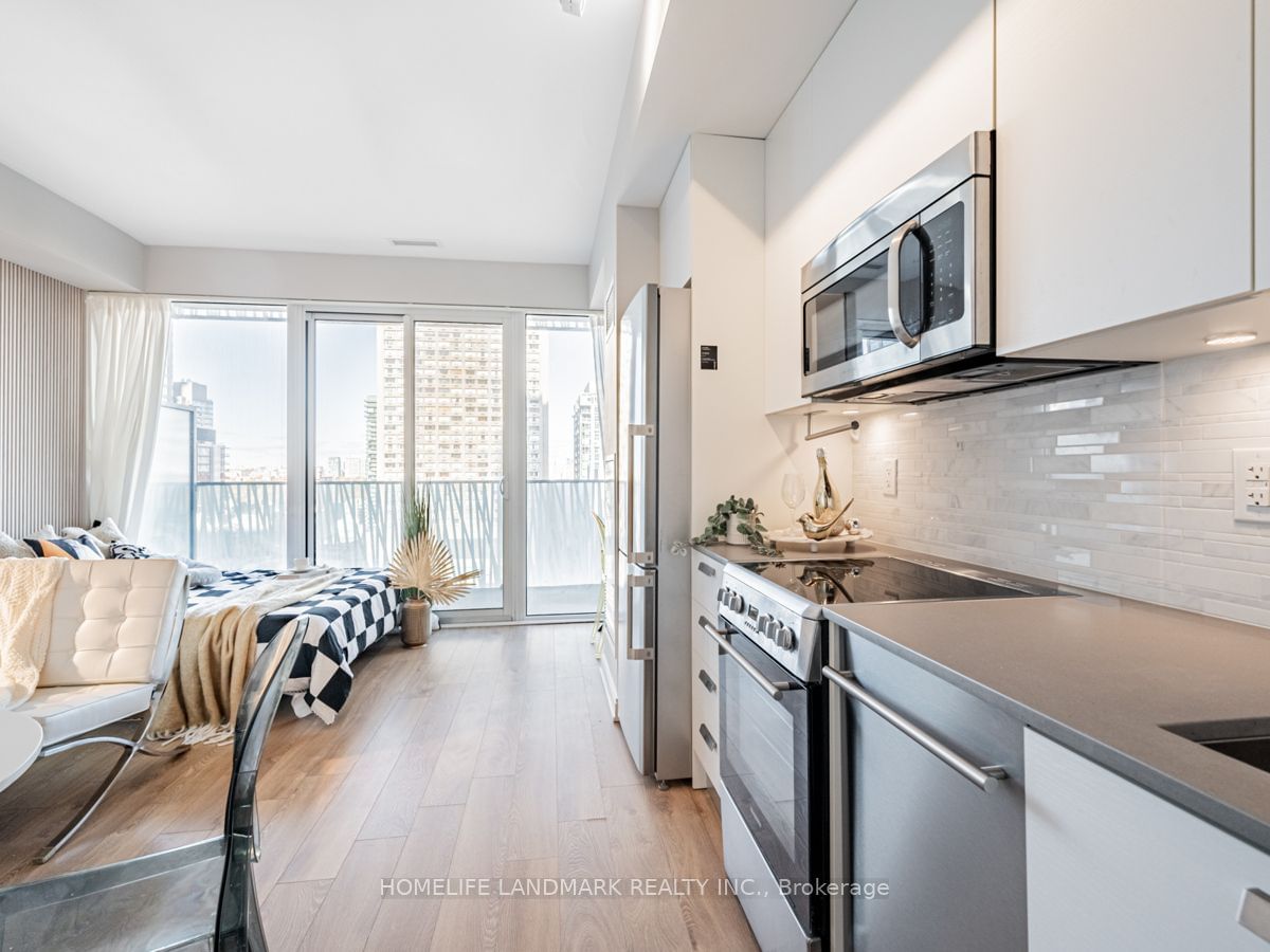 42 Charles St E, unit 2308 for sale