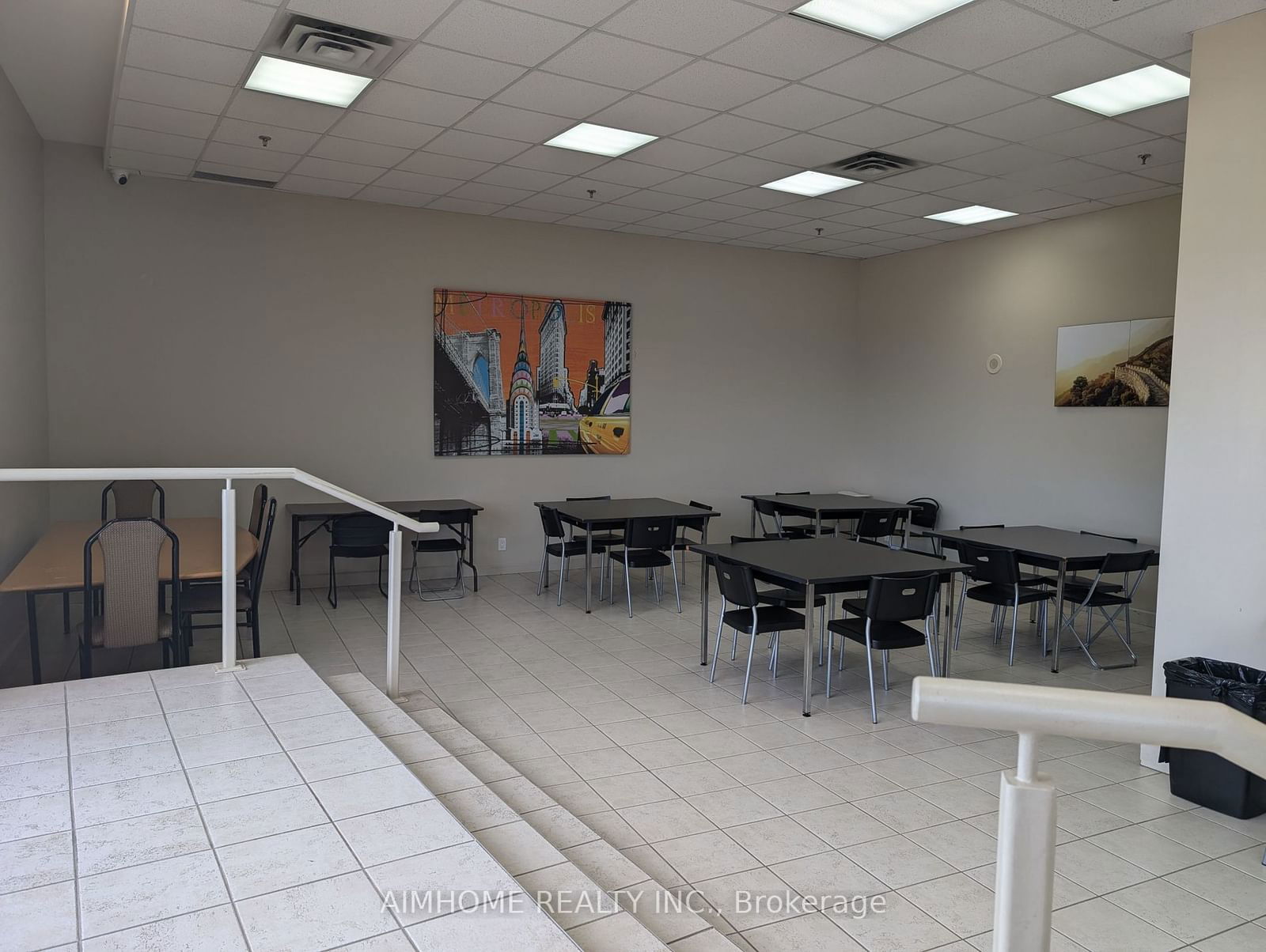 700 King St W, unit 604 for rent