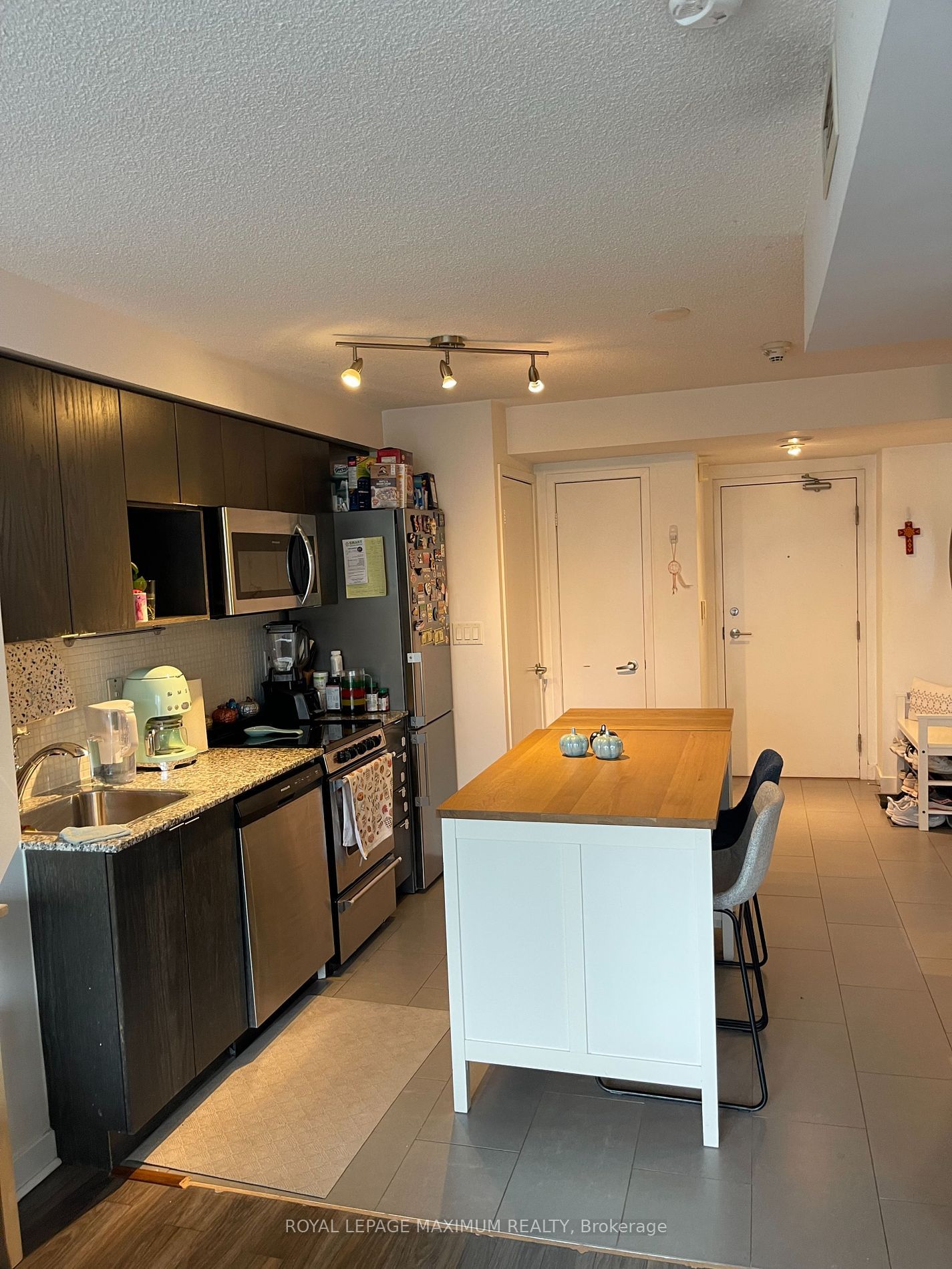 15 Fort York Blvd, unit 1102 for rent