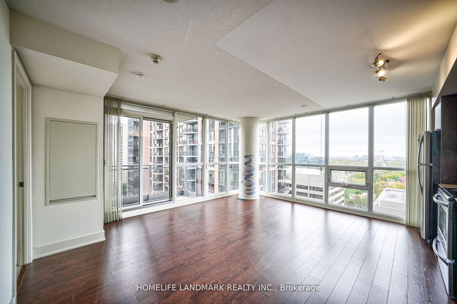 23 Sheppard Ave E, unit 1704 for rent