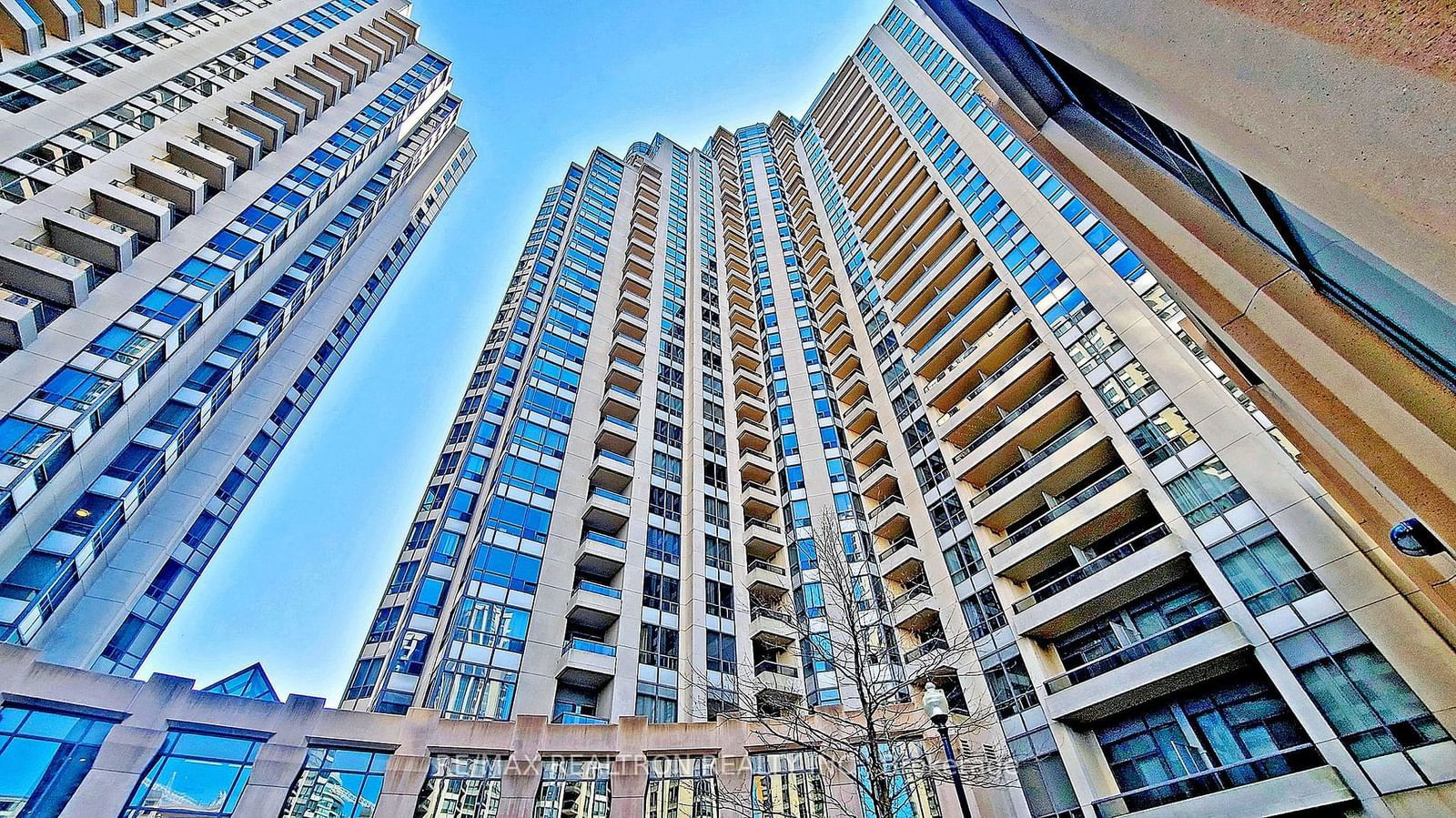 5 Northtown Way E, unit 2108 for sale