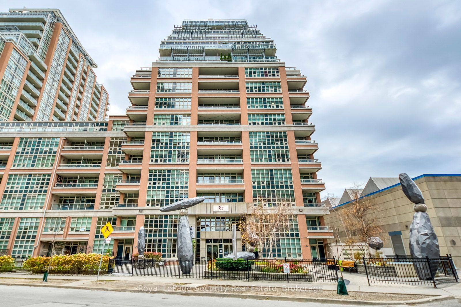 85 East Liberty St, unit 709 for sale