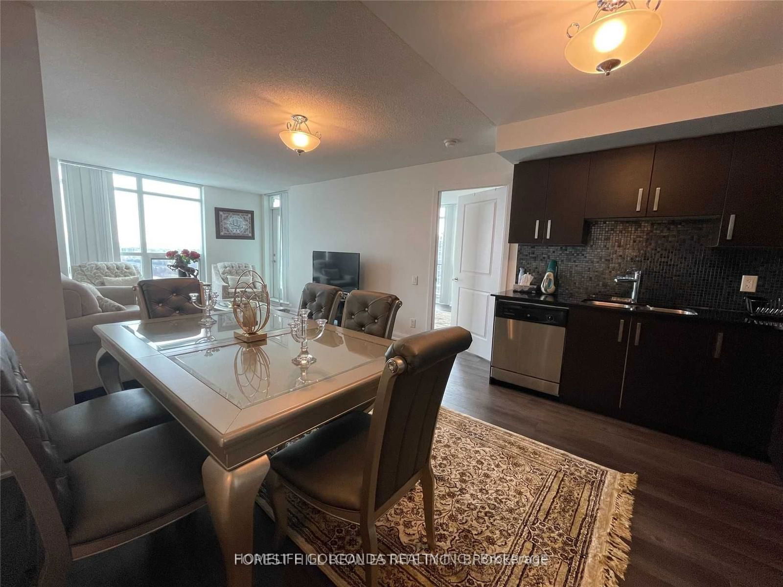 17 Anndale Dr, unit 2111 for rent