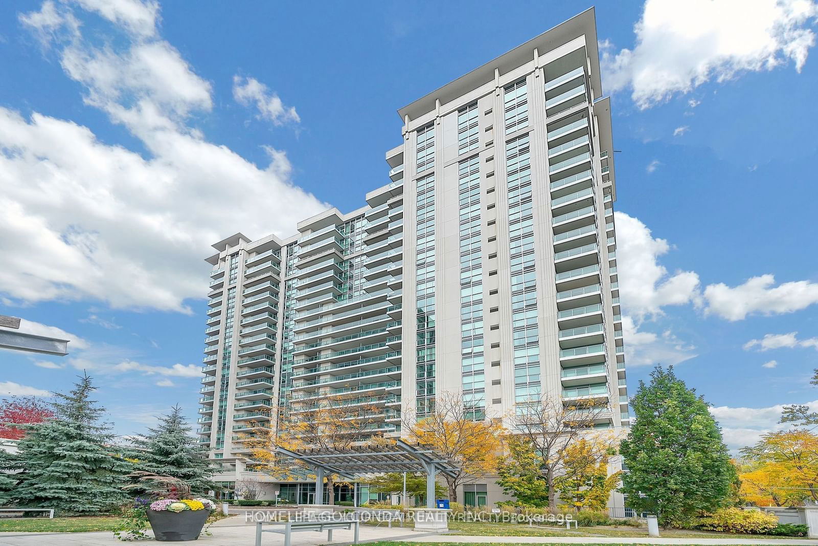 17 Anndale Dr, unit 2111 for rent