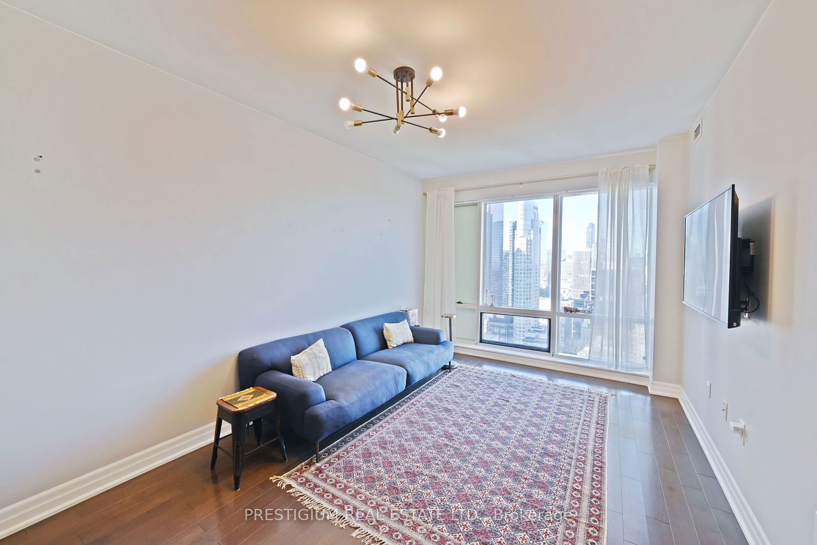 8 The Esplanade, unit 4206 for rent