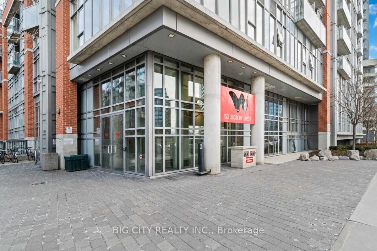 150 Sudbury St, unit 1303 for rent