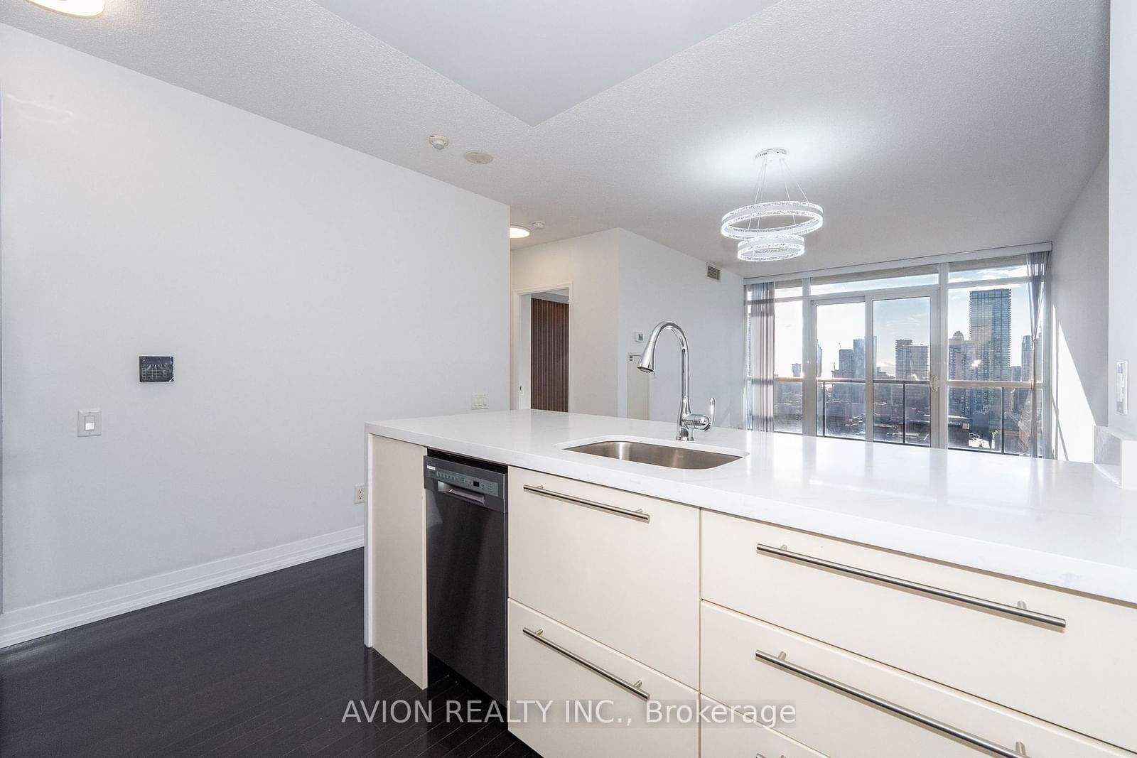 21 Carlton St, unit 2909 for sale