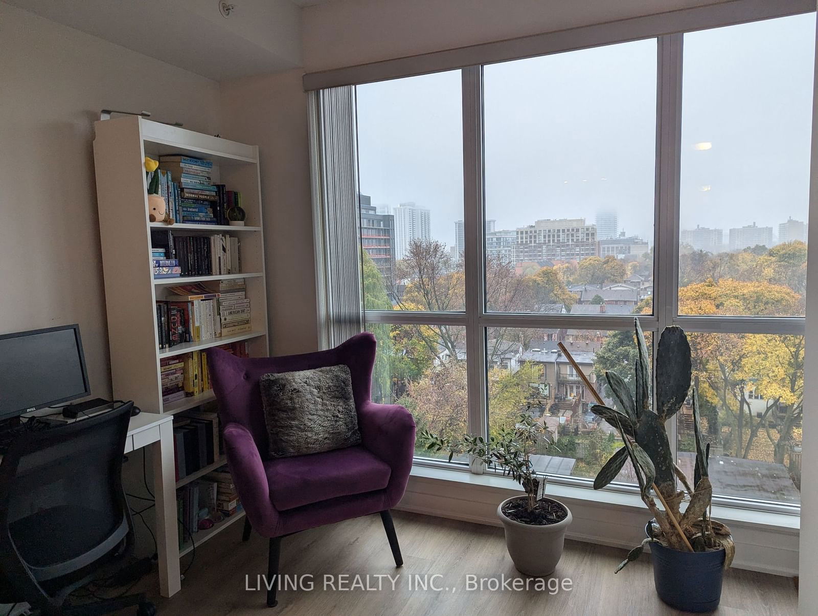 60 Berwick Ave, unit 803 for sale